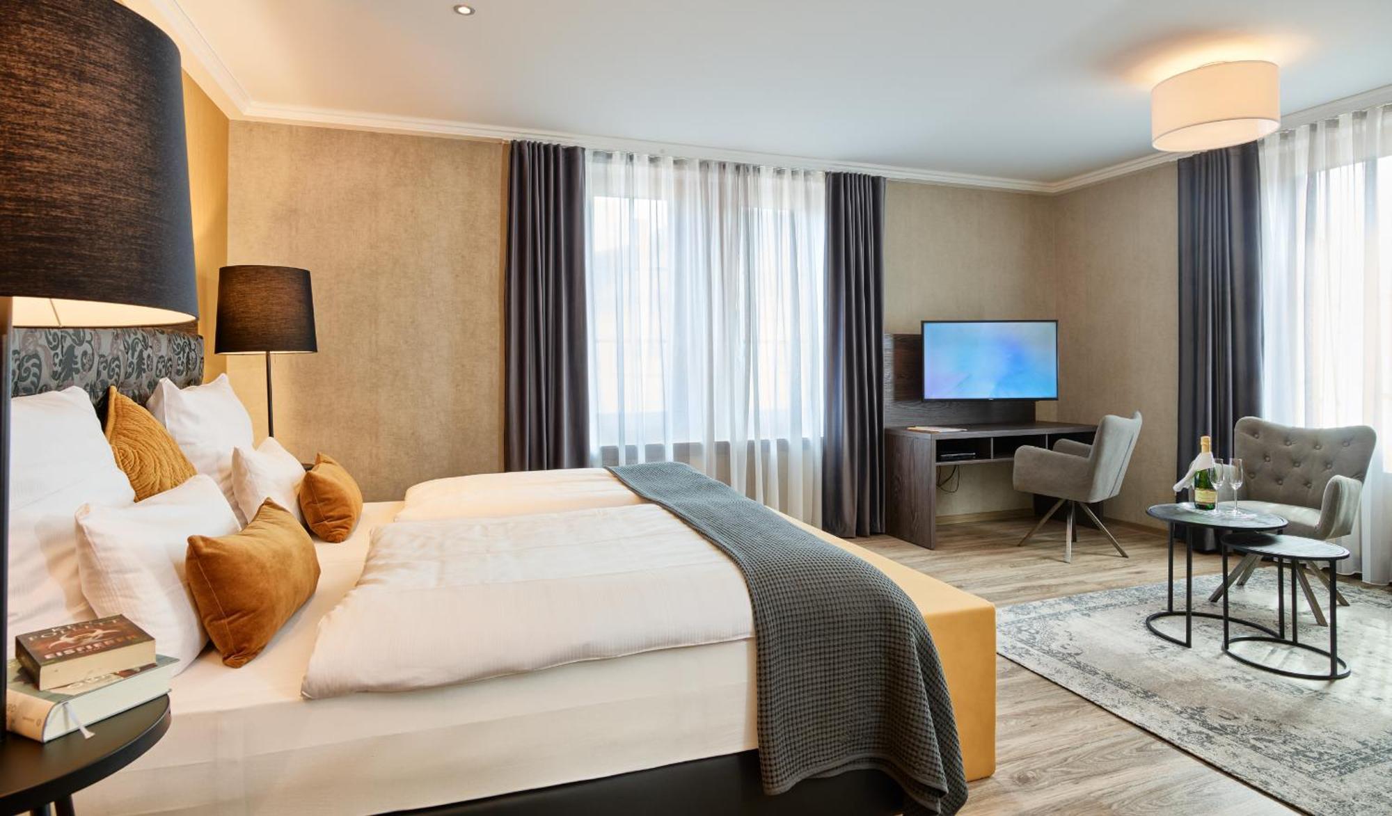 Erasmus Smart - Design B&B Trassem ภายนอก รูปภาพ
