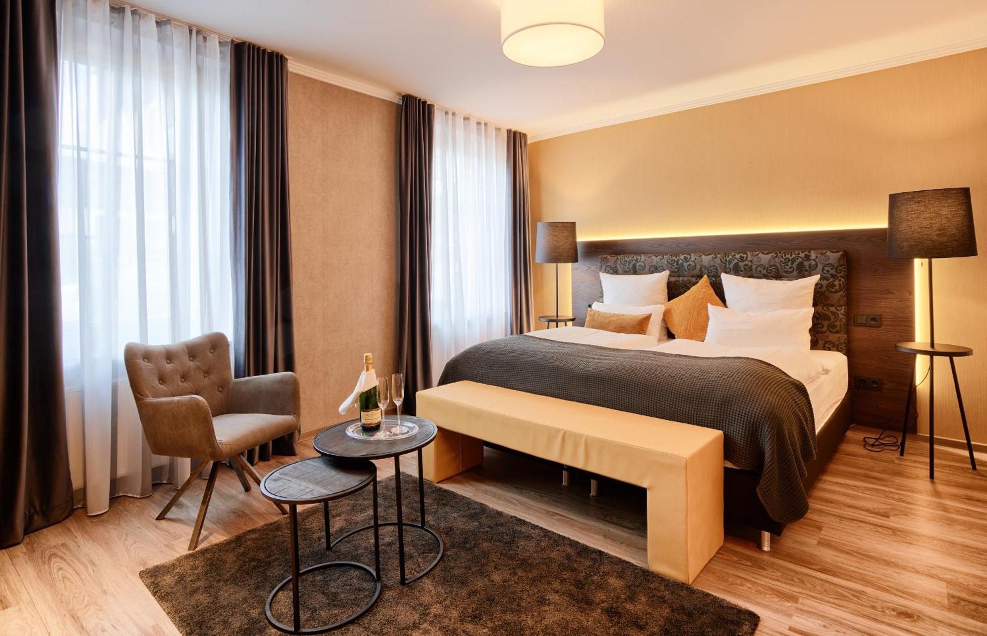 Erasmus Smart - Design B&B Trassem ภายนอก รูปภาพ